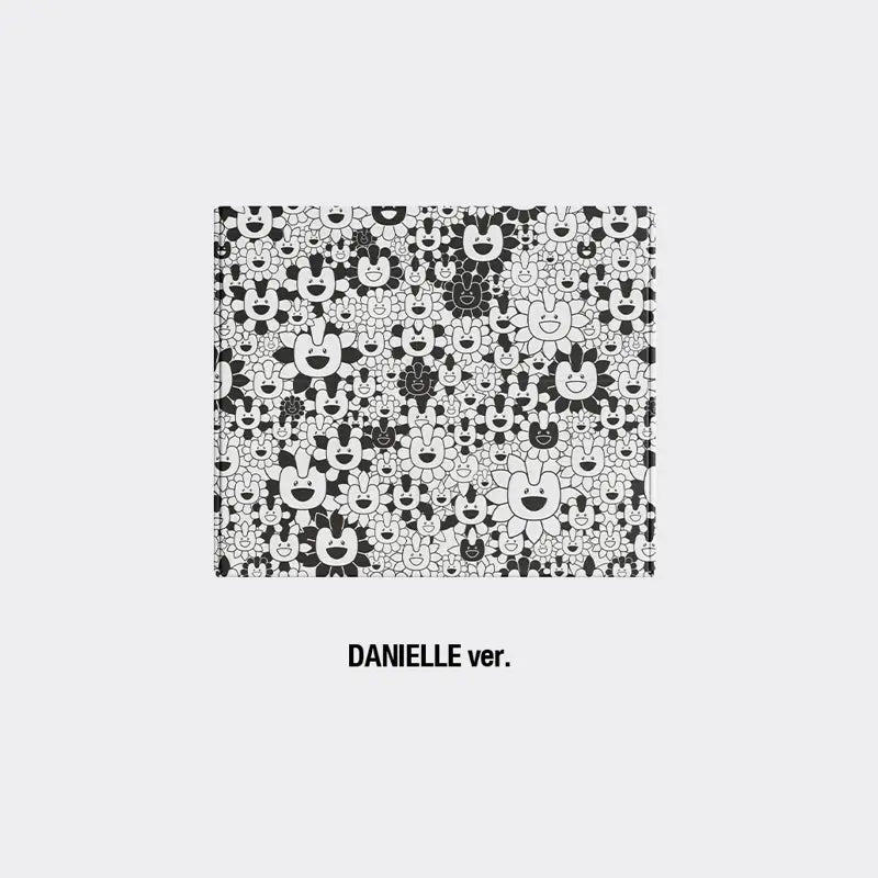 NewJeans - Single Album 'Supernatural' NJ X MURAKAMI (Cross Bag ver.)