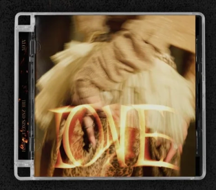 XLOV - 2nd Single Album 'I ONE'