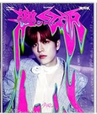 Stray Kids - 8th Mini Album 'ROCK-STAR' (POSTCARD ver.)
