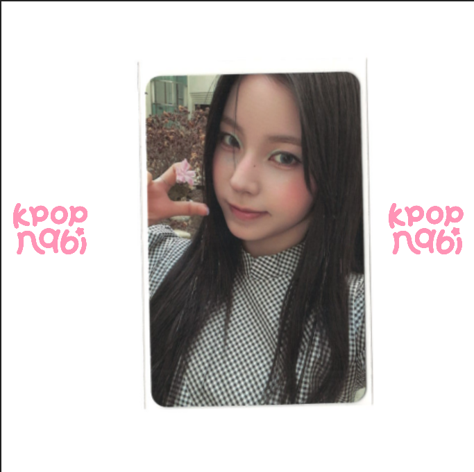 [PC] NMIXX - Kyujin 'Blue Valentine' (Standard ver.)