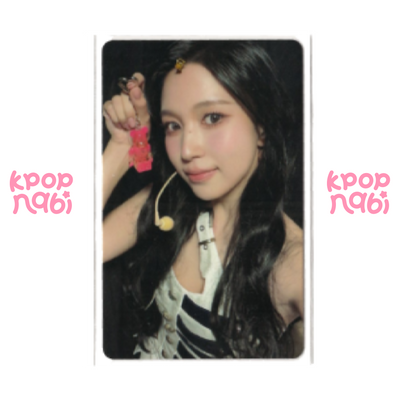 [PC] TWICE - TWICE X BE@RBRICK Photocard