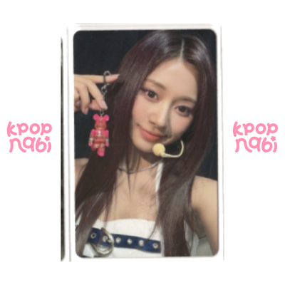 [PC] TWICE - TWICE X BE@RBRICK Photocard