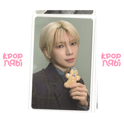 [PC] ATEEZ - 'Pastry Shop 2026 Season's Greetings' (Pastry Shop Employee ver.)