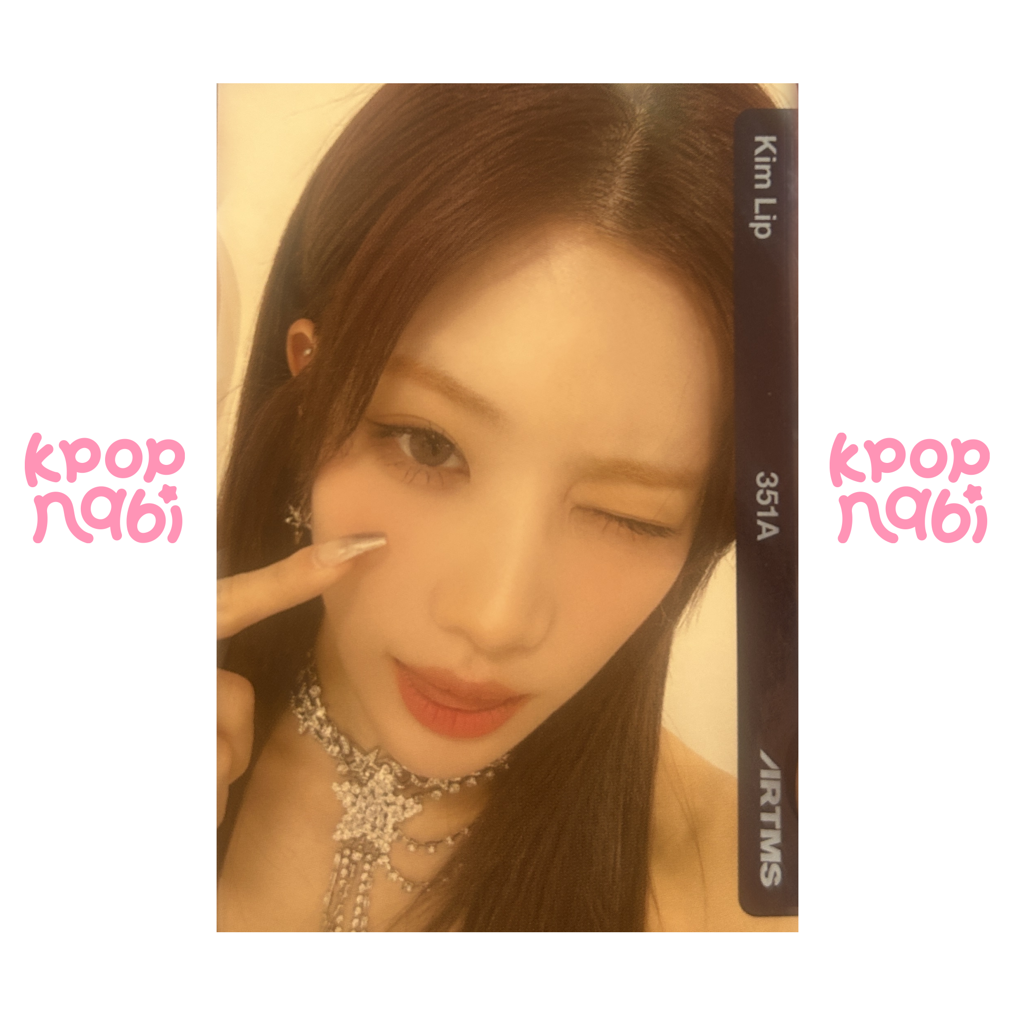 [PC] ARTMS - Kim Lip 'Lunar Theory World Tour' Cream01 VIP Objekt (351A)