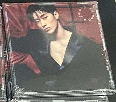 ATEEZ -  11th Mini Album 'GOLDEN HOUR : PART 2' (Digipack ver.)