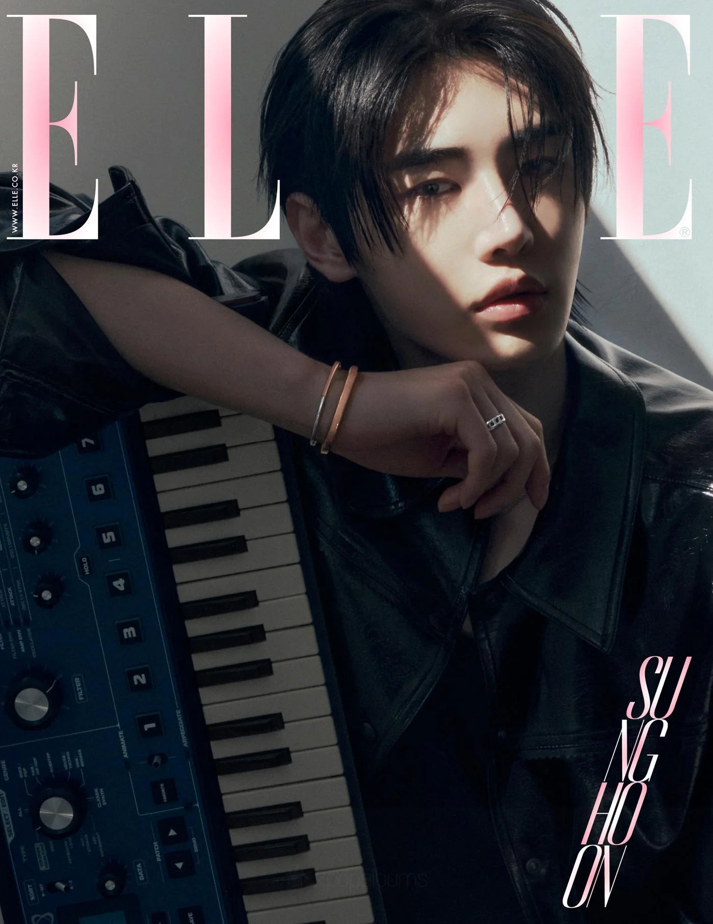 ENHYPEN - ELLE Korea Magazine No. 390 April 2025 : ENHYPEN Sunghoon (G ver.)