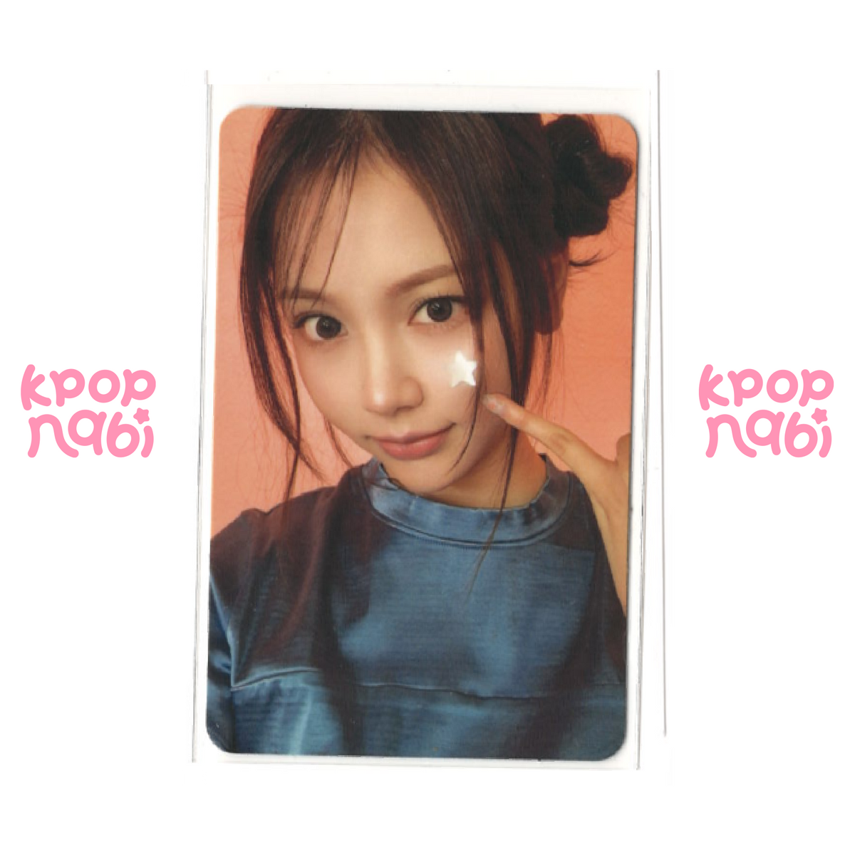 [PC] Hearts2Hearts - Carmen 'The Chase' (Photobook ver.)