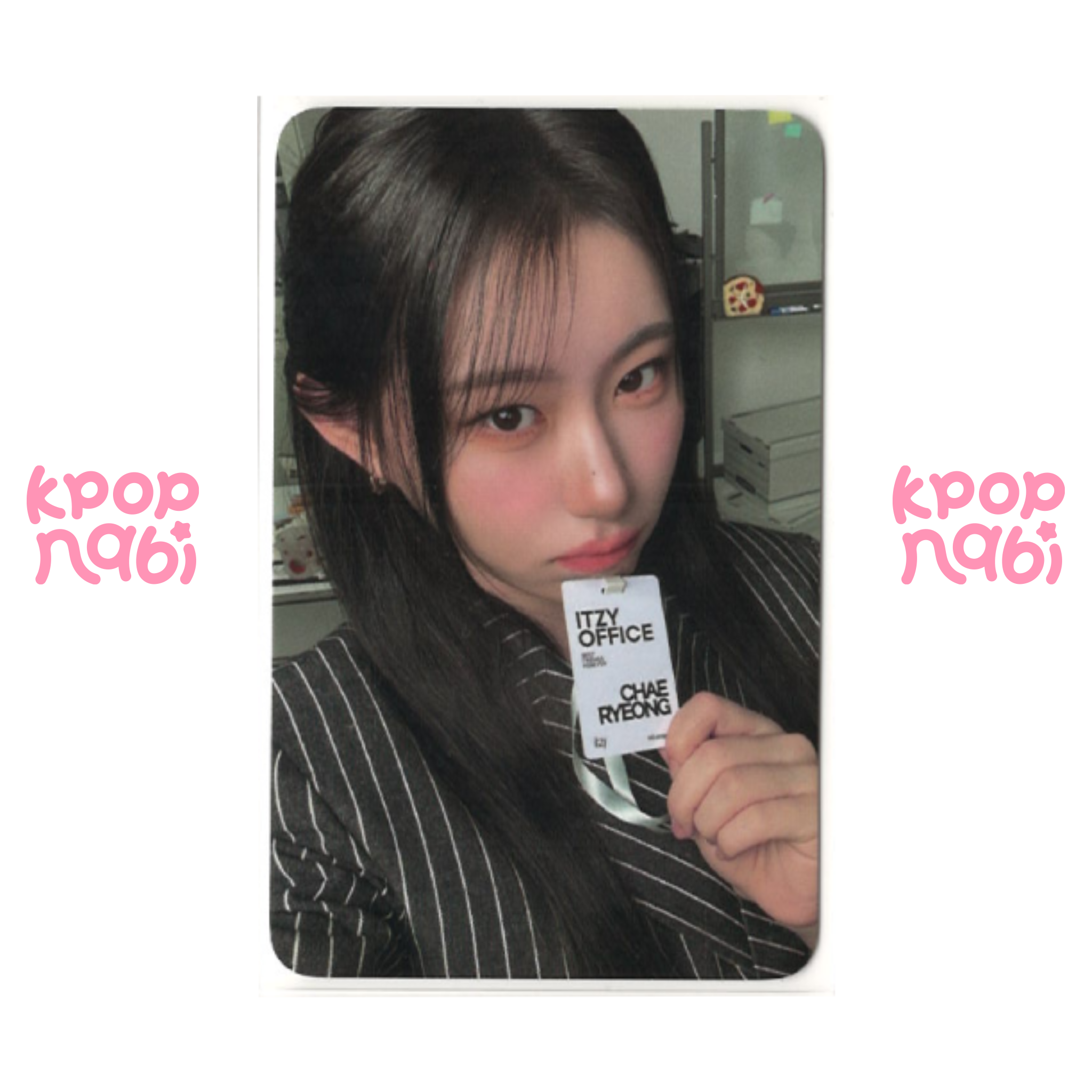 [PC] ITZY - Chaeryeong 2025 SEASON'S GREETINGS 'BEST FRIENDS FOREVER' JYP SHOP POB