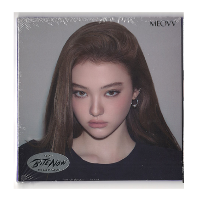 MEOVV - 2nd Mini Album 'BITE NOW' (MEOVV ver.)