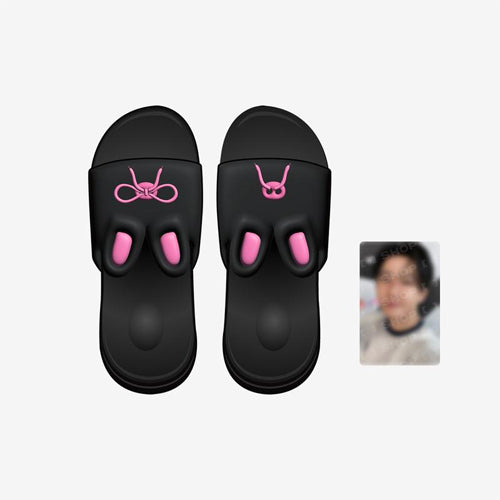 [PRE-ORDER] Stray Kids - DWAEKKI SLIDES by Changbin / dominATE : celebrATE MD / Official Merchandise