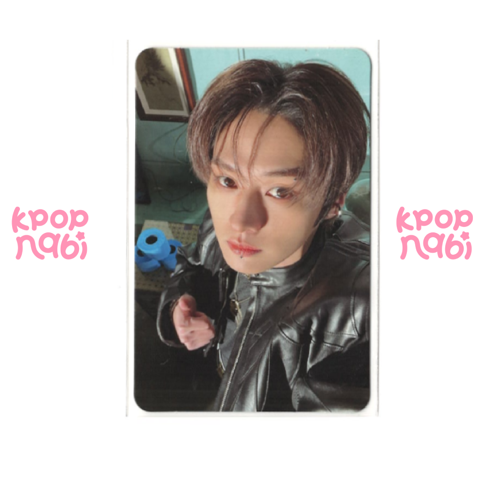 [PC] Stray Kids - Lee Know '5-STAR (B ver.)