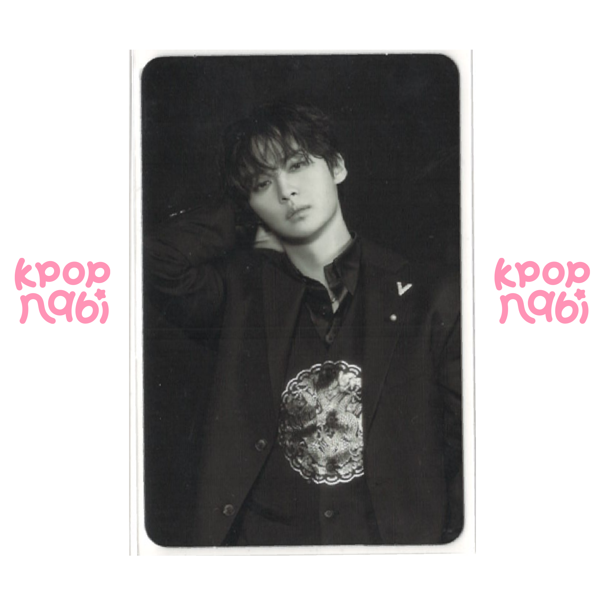 [PC] STRAY KIDS - Lee Know 'HOP' (ACCORDION MONOCHROME ver.)