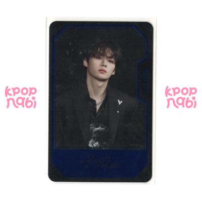 [PC] STRAY KIDS - Lee Know 'HOP' (LIMITED TRADING CARD ver.)