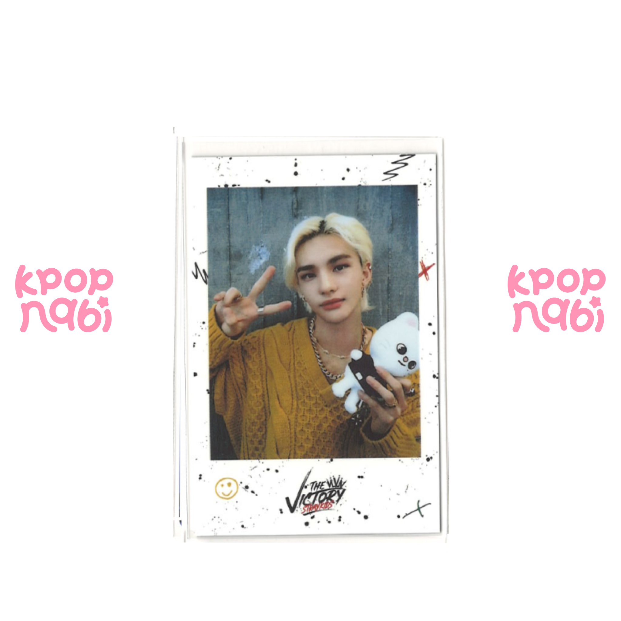 [PC] Stray Kids - Hyunjin Stray Kids X SKZOO Pop-Up Store 'THE VICTORY' ONLINE POB