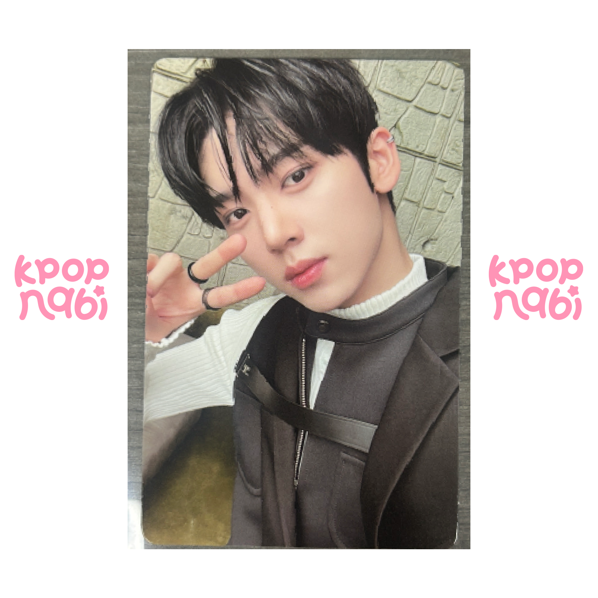 [PC] ZEROBASEONE - Yujin 'MELTING POINT' (Loyalty ver.) #1
